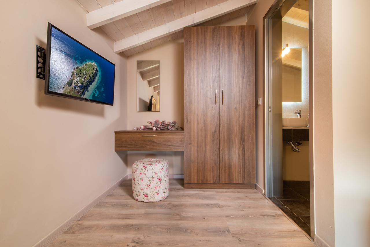 Pagona House Apartment โตโรนี ภายนอก รูปภาพ